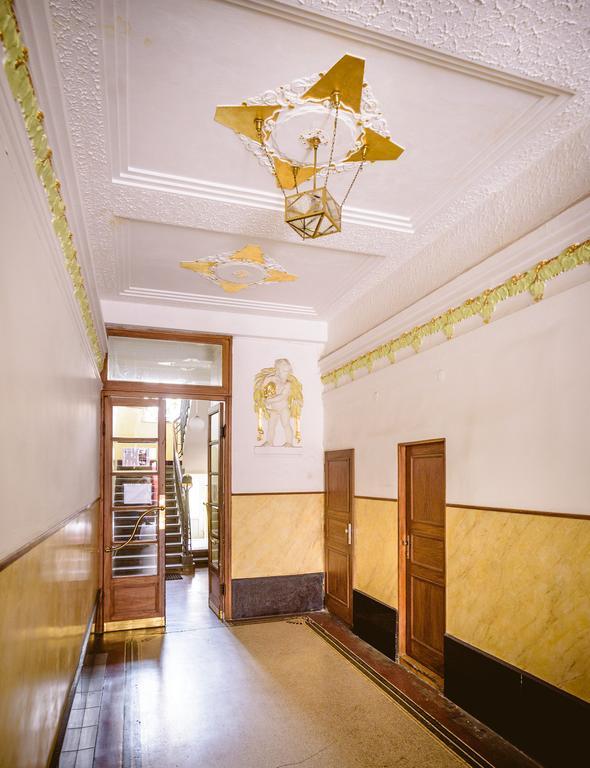 A/c + Terrace Breakfast At Tiffany's Apartamento